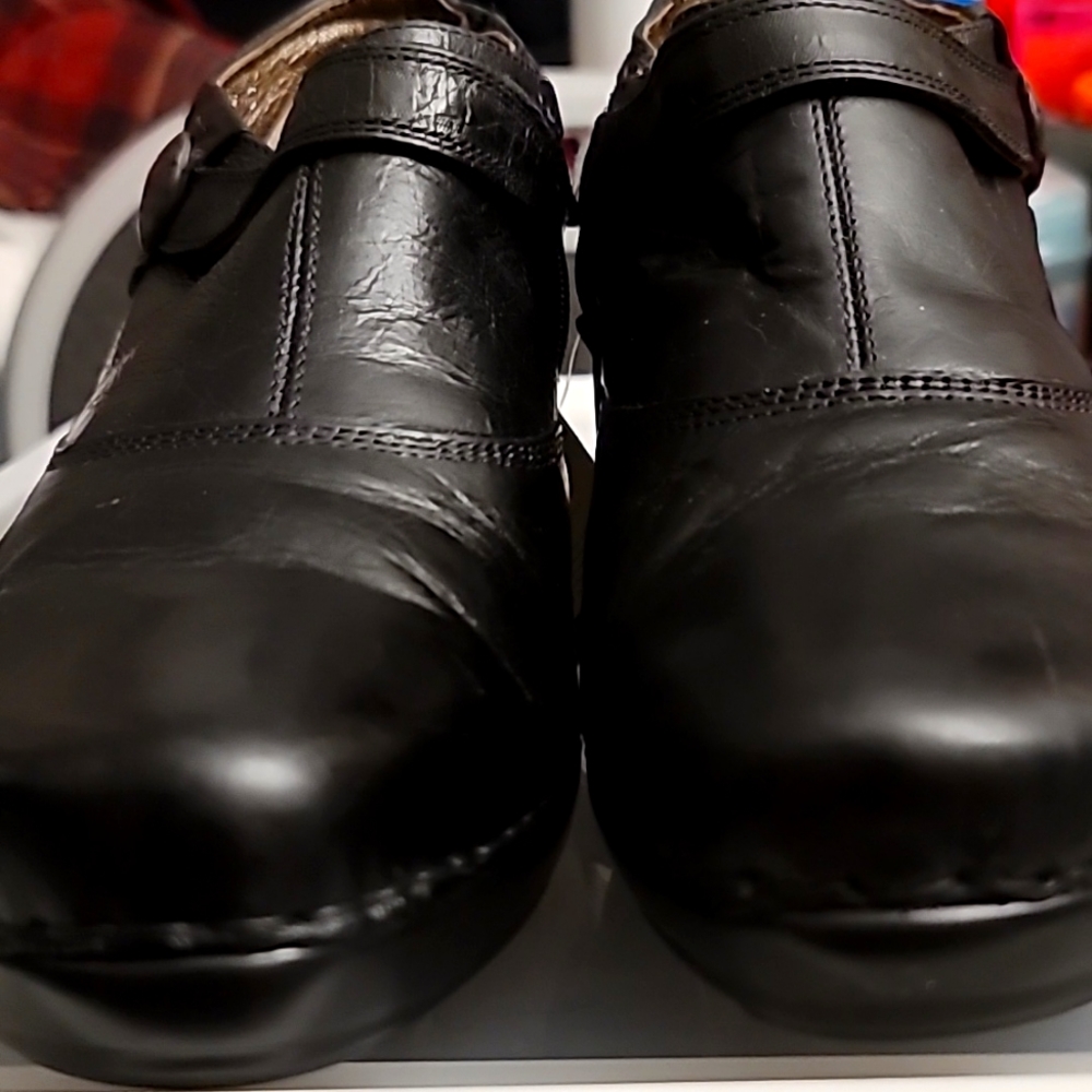 Josef Seibel black leather booties size 42